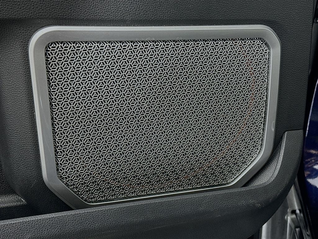 Thumbnail: 2023 Toyota Tundra - 18