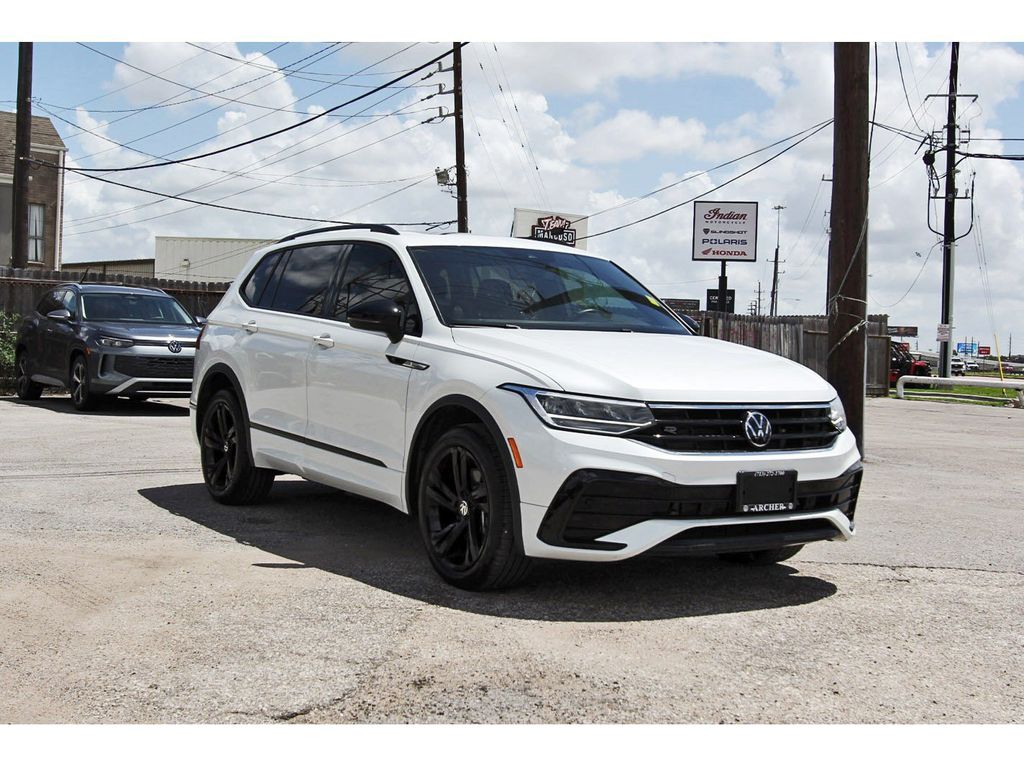 Opal White Pearl 2023 Volkswagen Tiguan SUV / Crossover Front-Wheel Drive 8-Speed Automatic