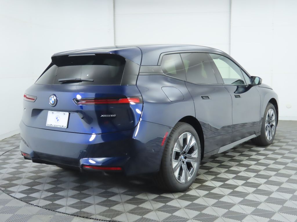 Thumbnail: 2026 BMW iX - 5