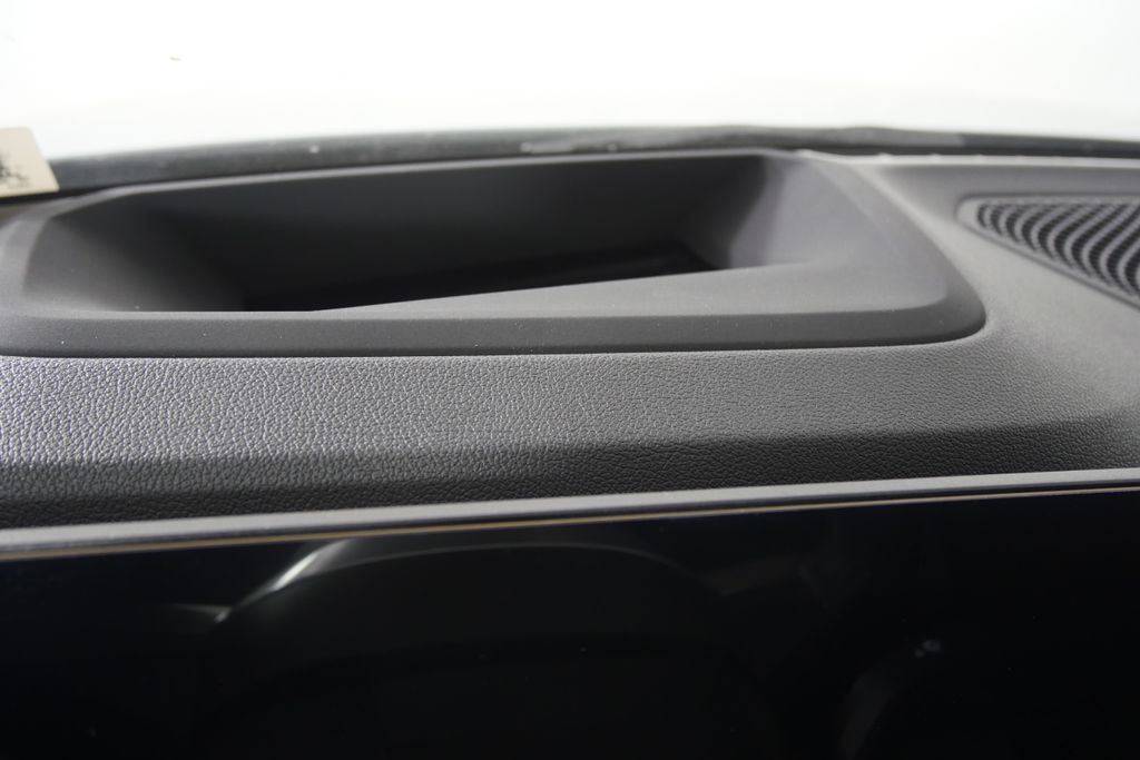 Thumbnail: 2026 BMW i4 - 20