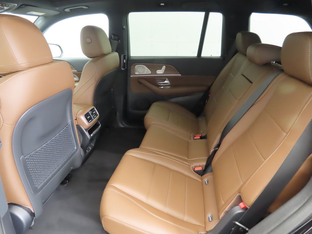 Thumbnail: 2026 Mercedes-Benz GLS - 22