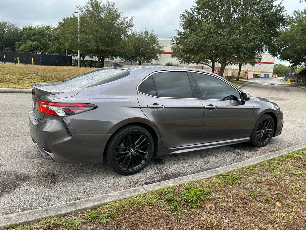 2022 Toyota Camry XSE 5