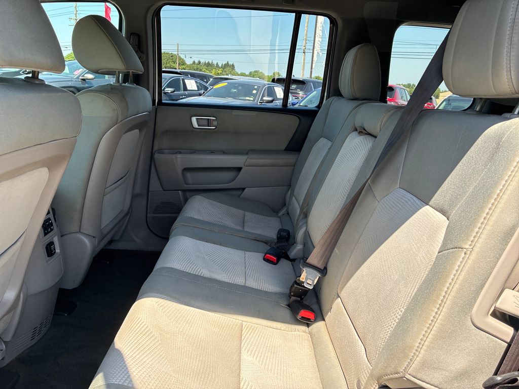 2015 Honda Pilot LX  at Phil Fitts Ford
