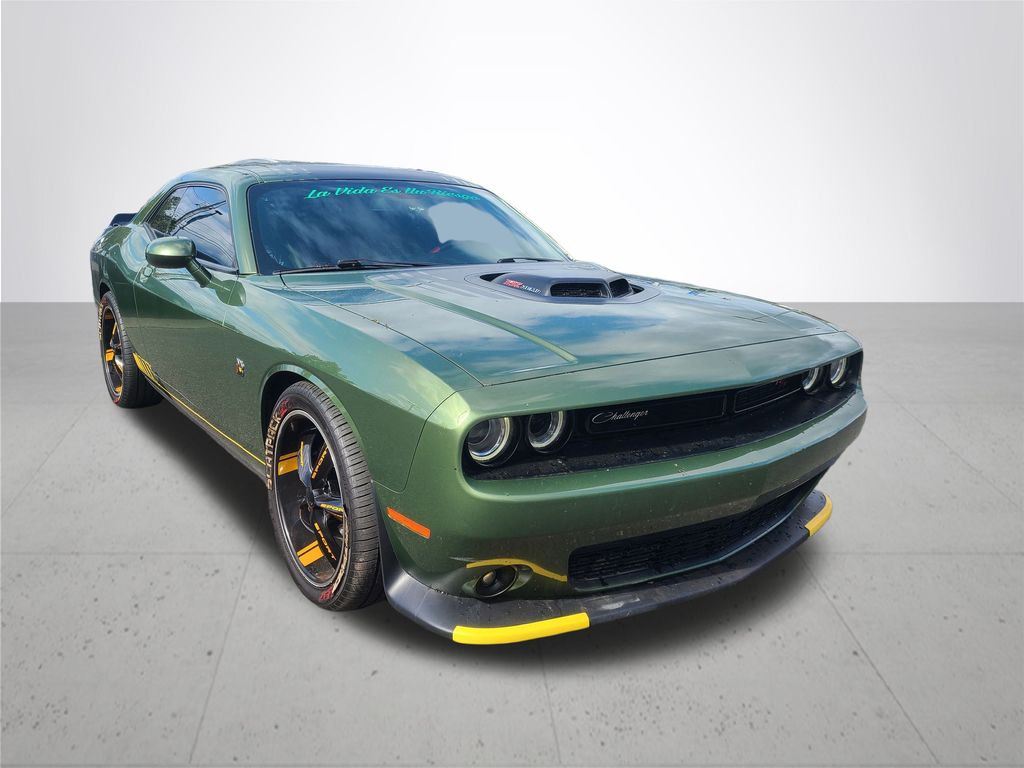 2018 Dodge Challenger 392 Hemi Scat Pack Shaker