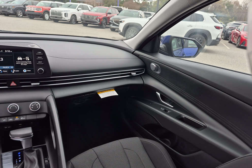 New 2026 Gray HYUNDAI SEL Sport Plus image 18