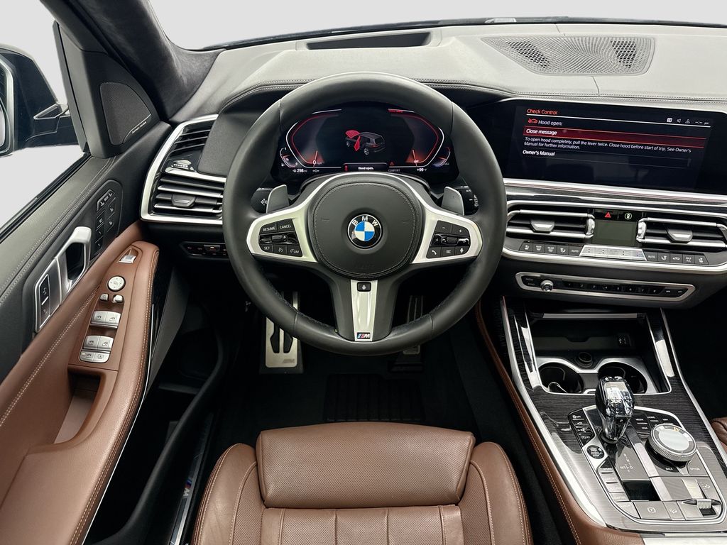Thumbnail: 2019 BMW X7 - 10