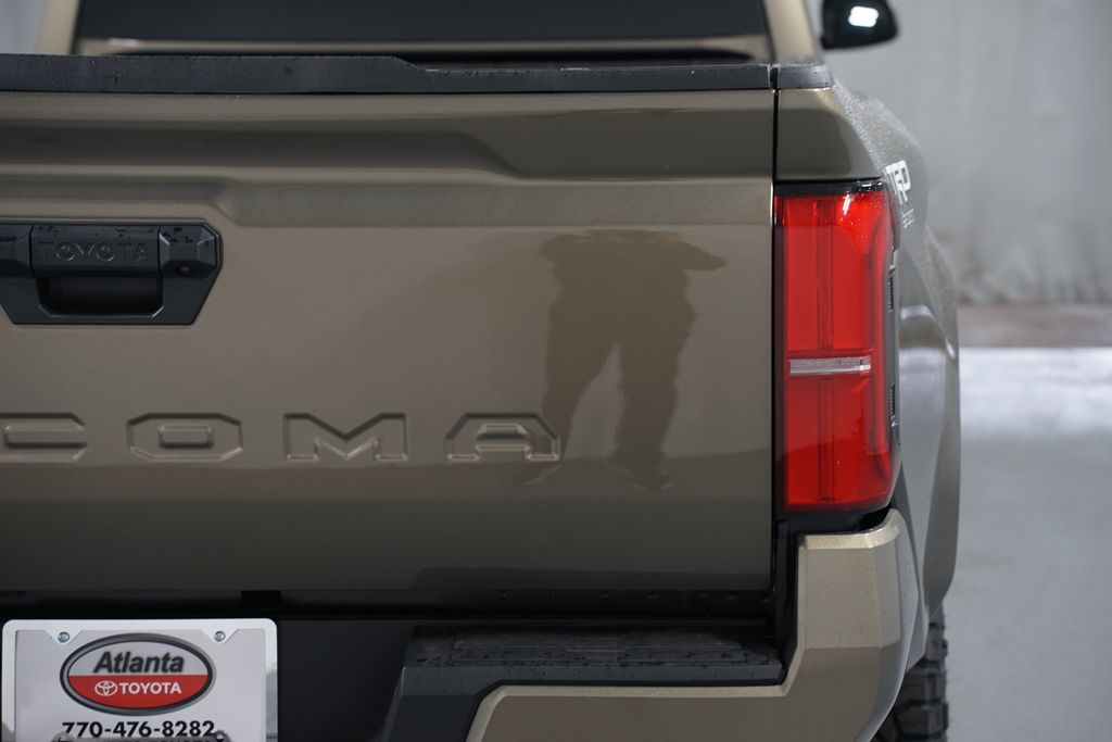 Thumbnail: 2026 Toyota Tacoma - 10