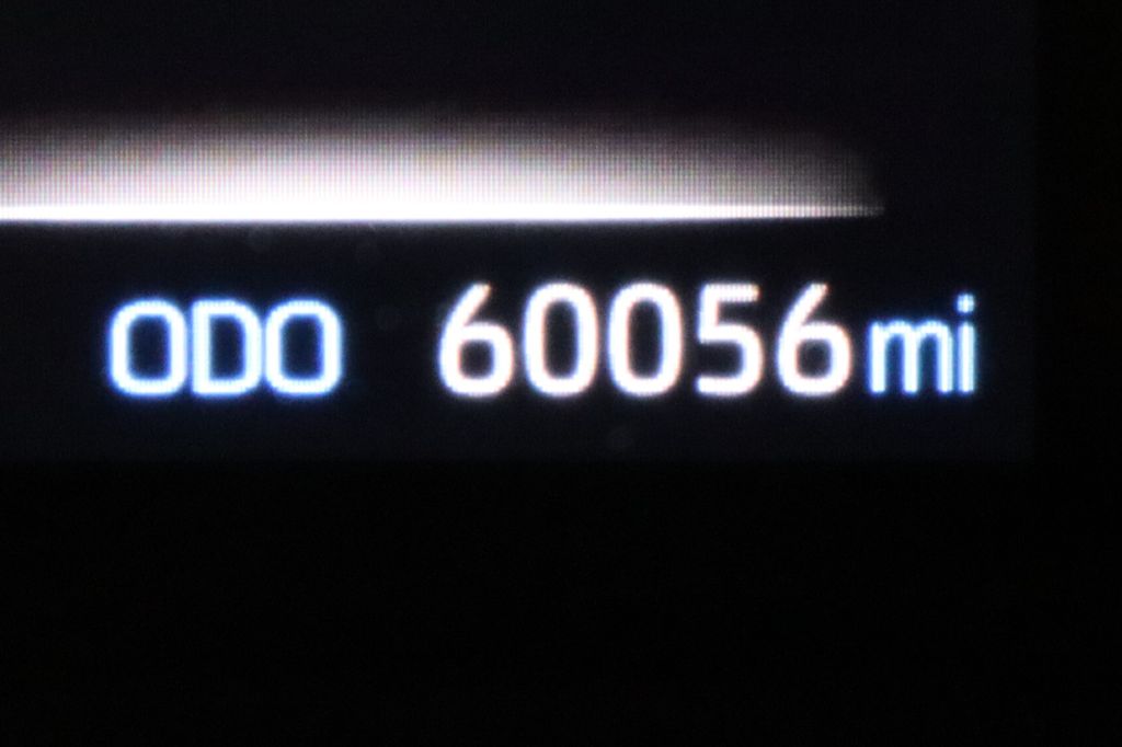 Thumbnail: 2021 Toyota Sienna - 24