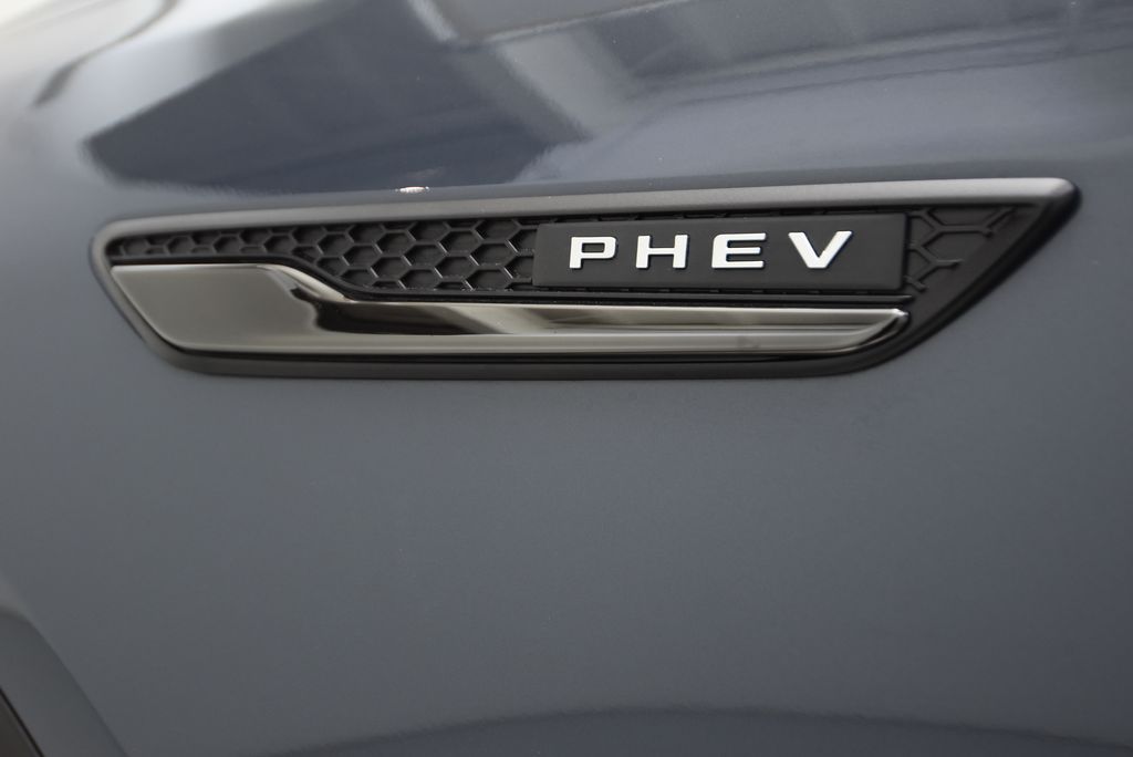 2025 Mazda CX-70 PHEV Premium Plus photo