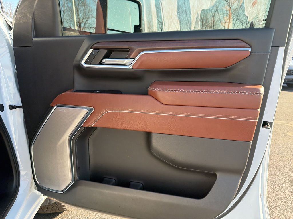 Thumbnail: 2024 GMC Sierra 2500 - 28