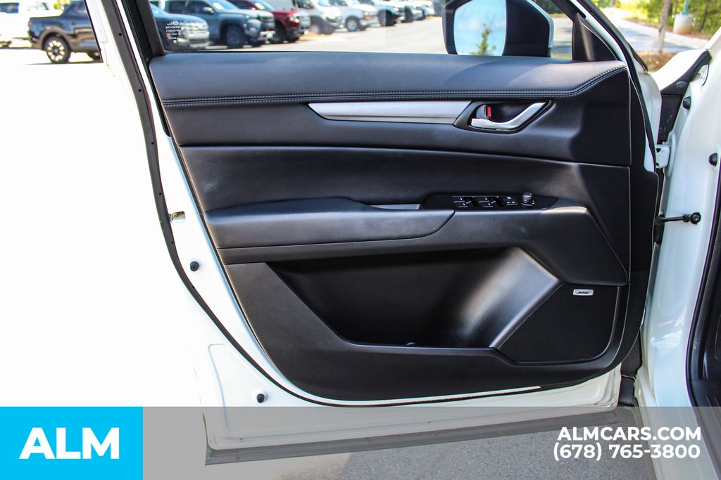 Used 2018 White Mazda Touring image 34