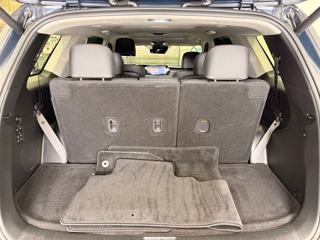 Thumbnail: 2024 Hyundai Palisade - 24