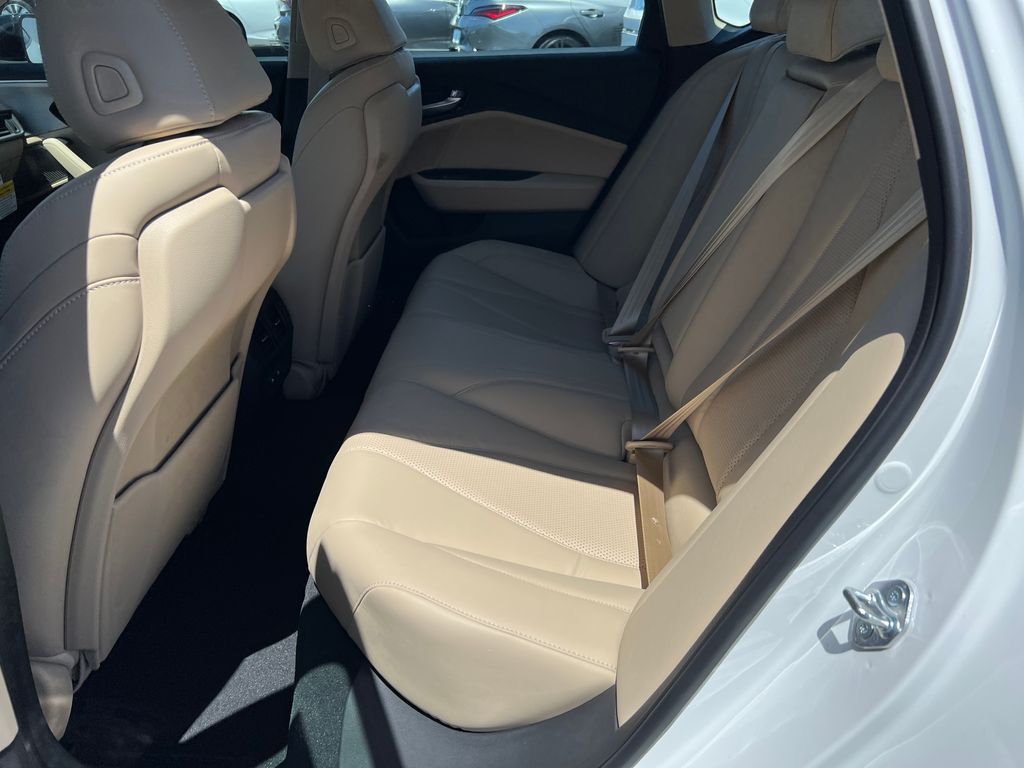 Thumbnail: 2025 Acura TLX - 21