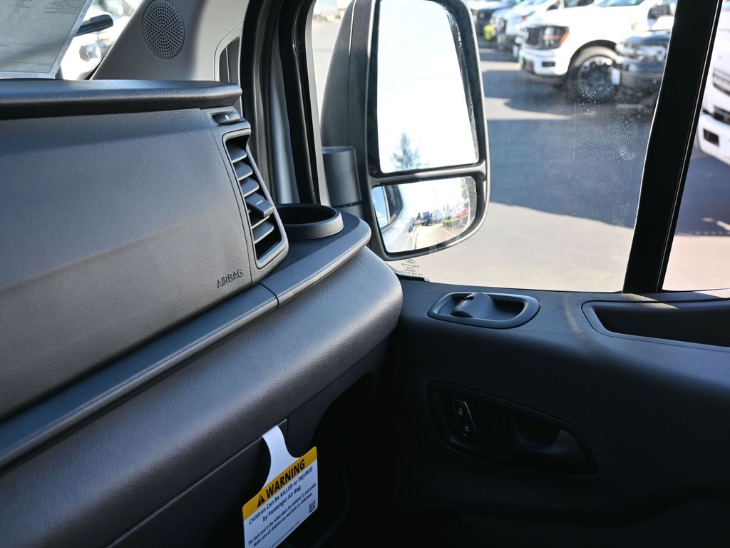 2024 Ford Transit 250