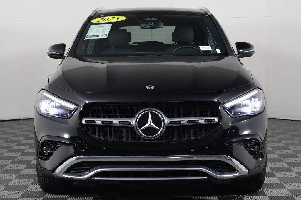 Thumbnail: 2025 Mercedes-Benz GLA - 2
