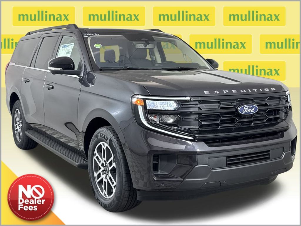 2025 Ford Expedition Active's photo