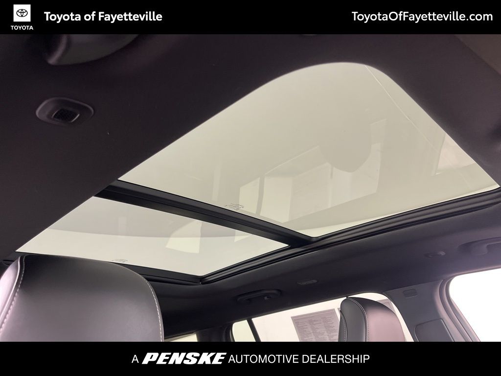 Thumbnail: 2024 Jeep Grand Cherokee L - 5