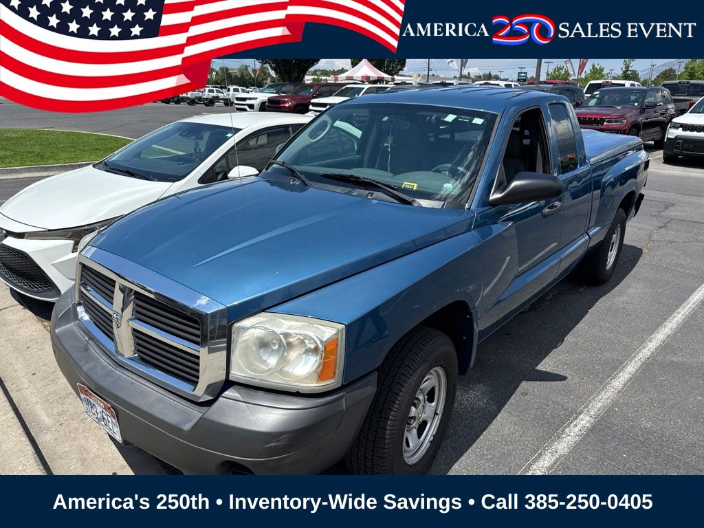 2006 Dodge Dakota ST Club Cab RWD