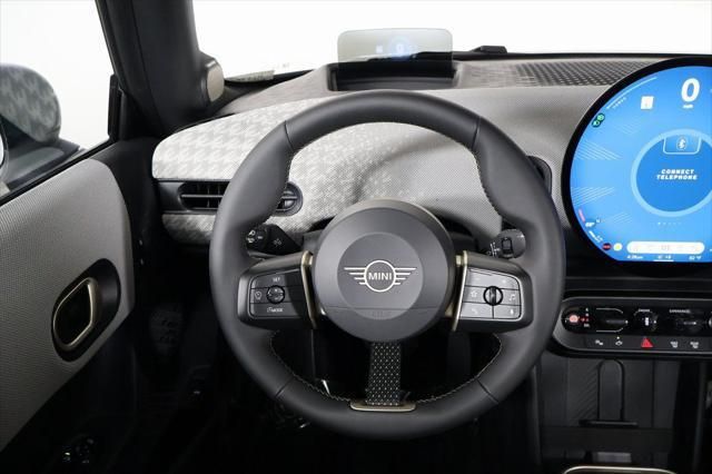 Thumbnail: 2026 MINI Cooper - 3