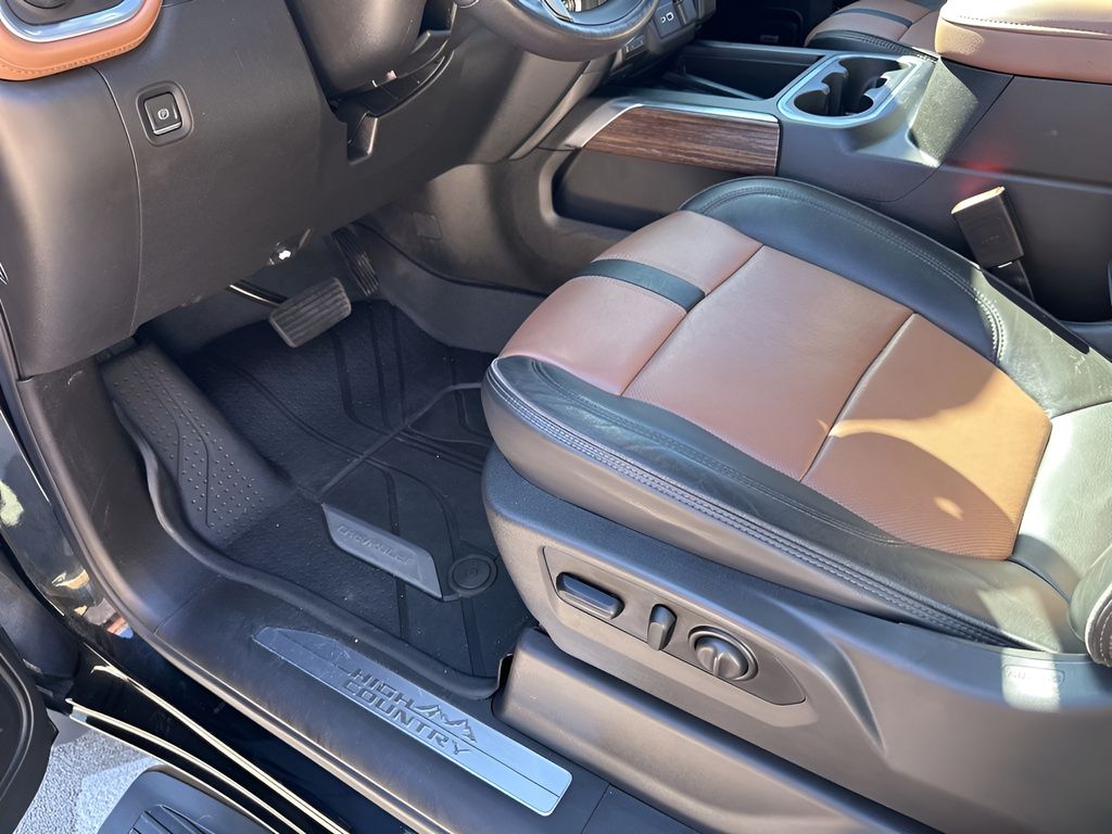 Used Car 2021 Chevrolet Silverado 3500hd  High Country For Sale Under $70,000 In Austin, Texas