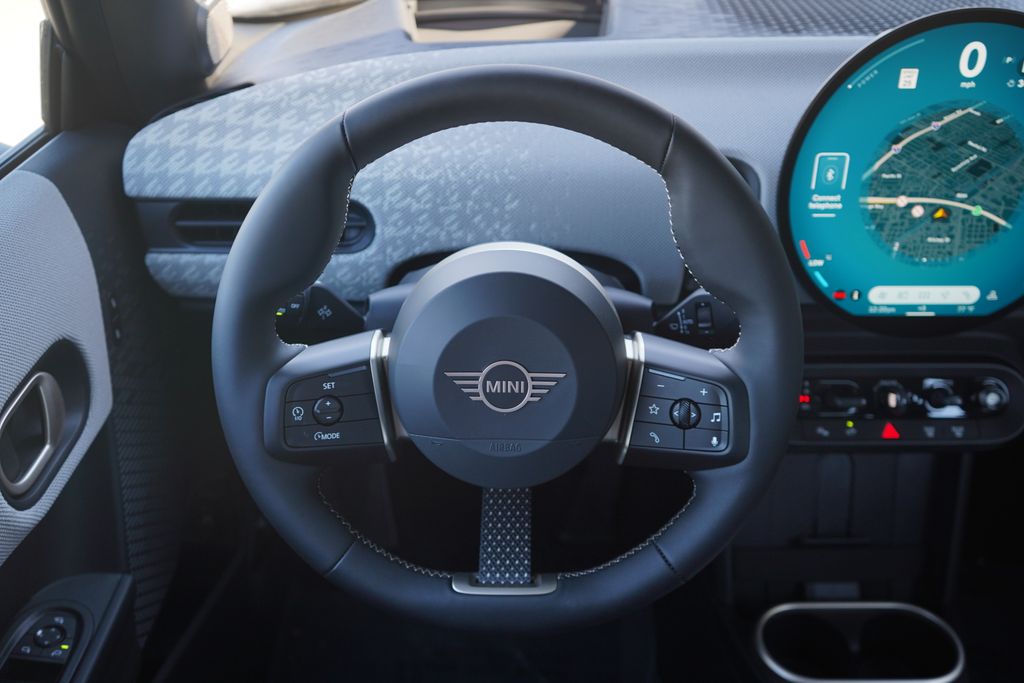 Thumbnail: 2026 MINI Cooper - 8