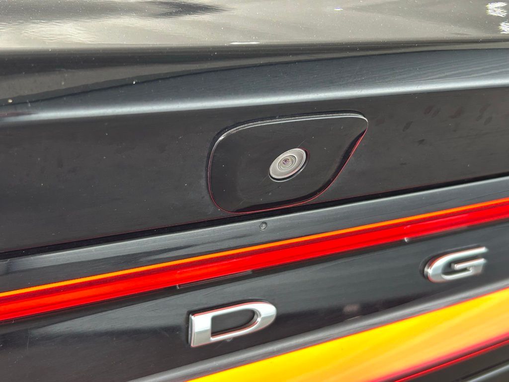 Used 2023 Pitch Black Clearcoat Dodge SXT image 22