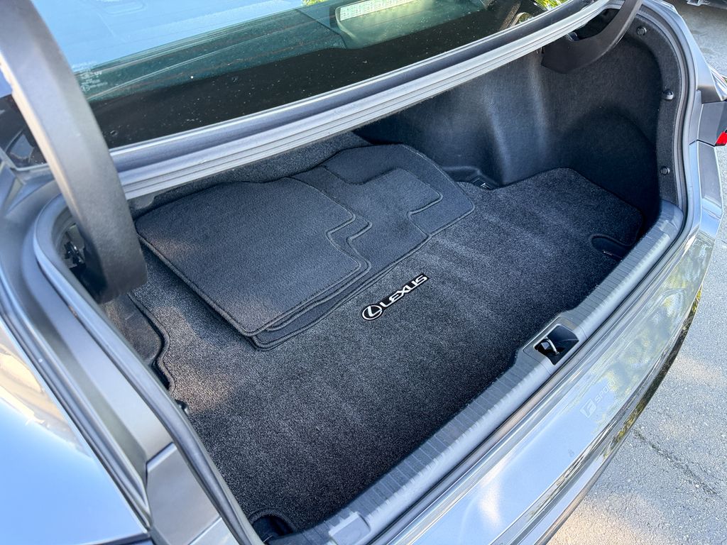 Used 2023  Lexus 350 F SPORT image 29