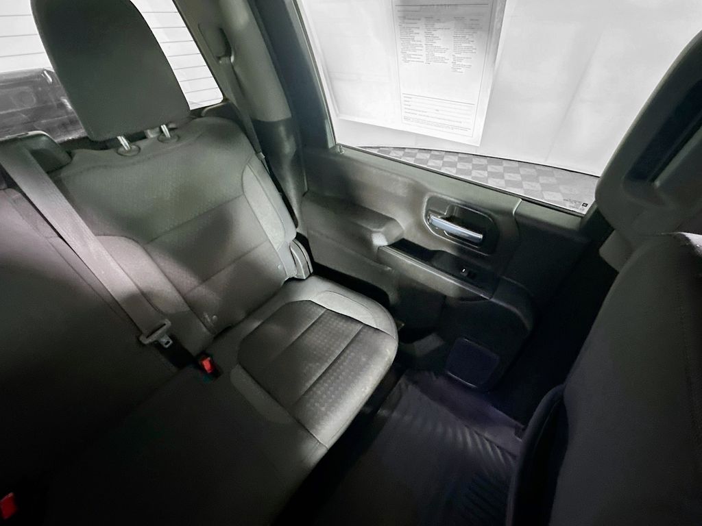 Used 2022 Silver Chevrolet LT image 14