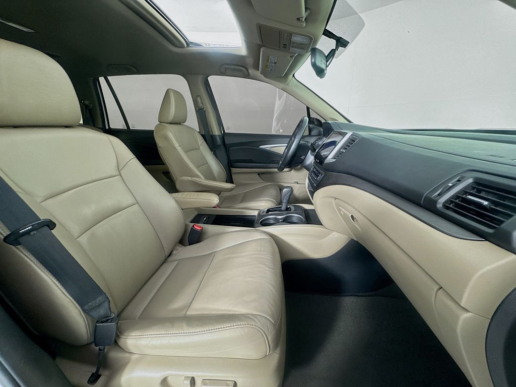 Used Car 2016 Honda Pilot  Ex-l For Sale Under $15,000 In Austin, Texas