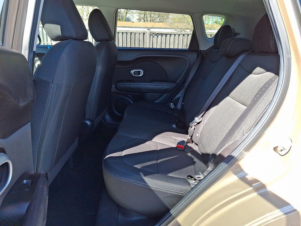 2015 Kia Soul Base 10