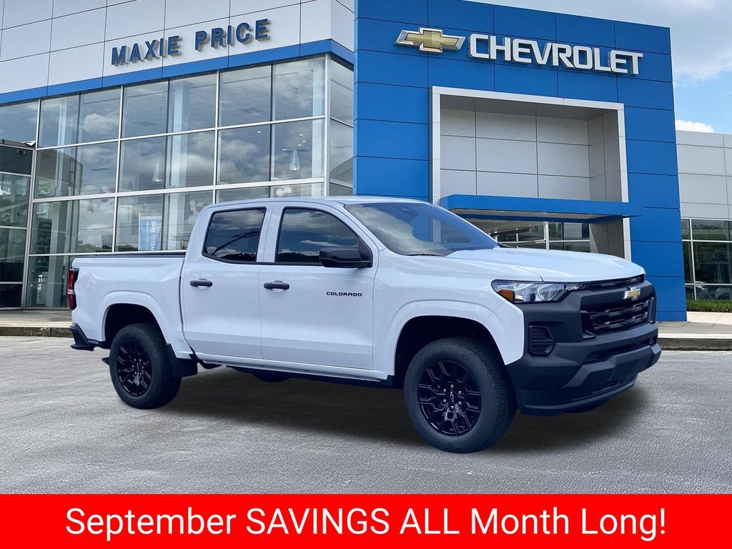 Summit White 2026 Chevrolet Colorado Pickup Truck 4X2 8-Speed Automatic