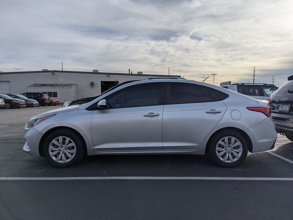 2020 Hyundai Accent SE 5