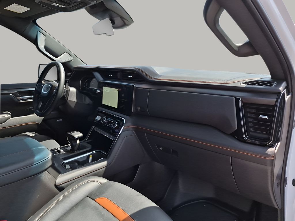 Used 2025 White GMC AT4 image 14