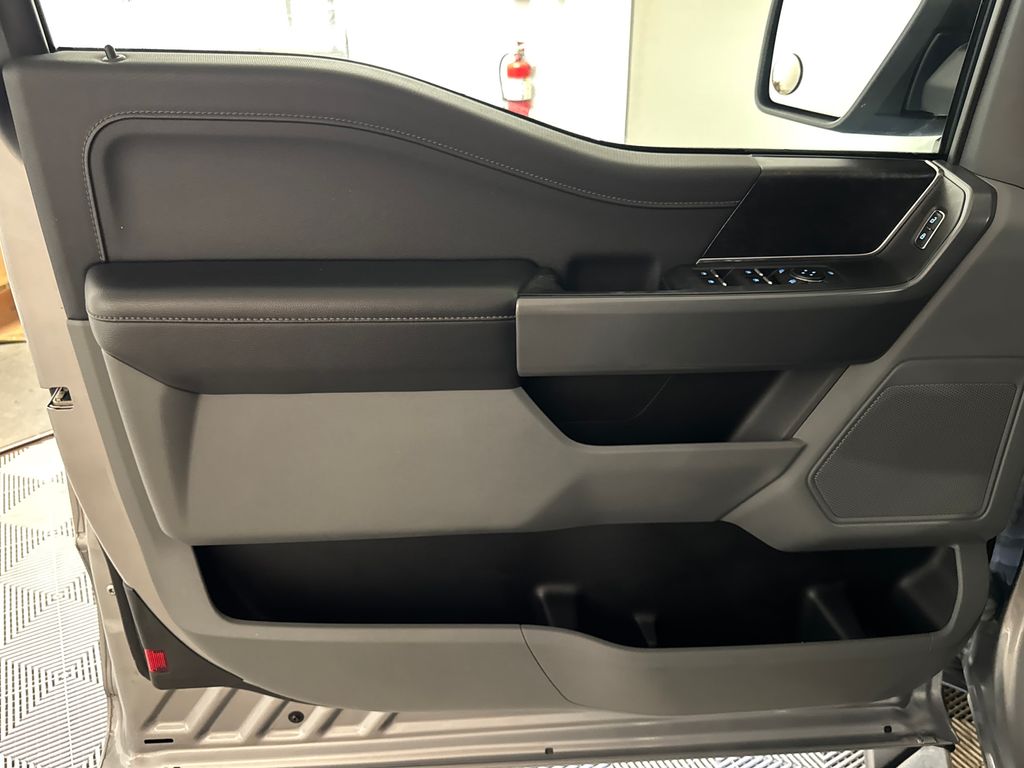Certified Used 2022 Silver Ford XLT image 17