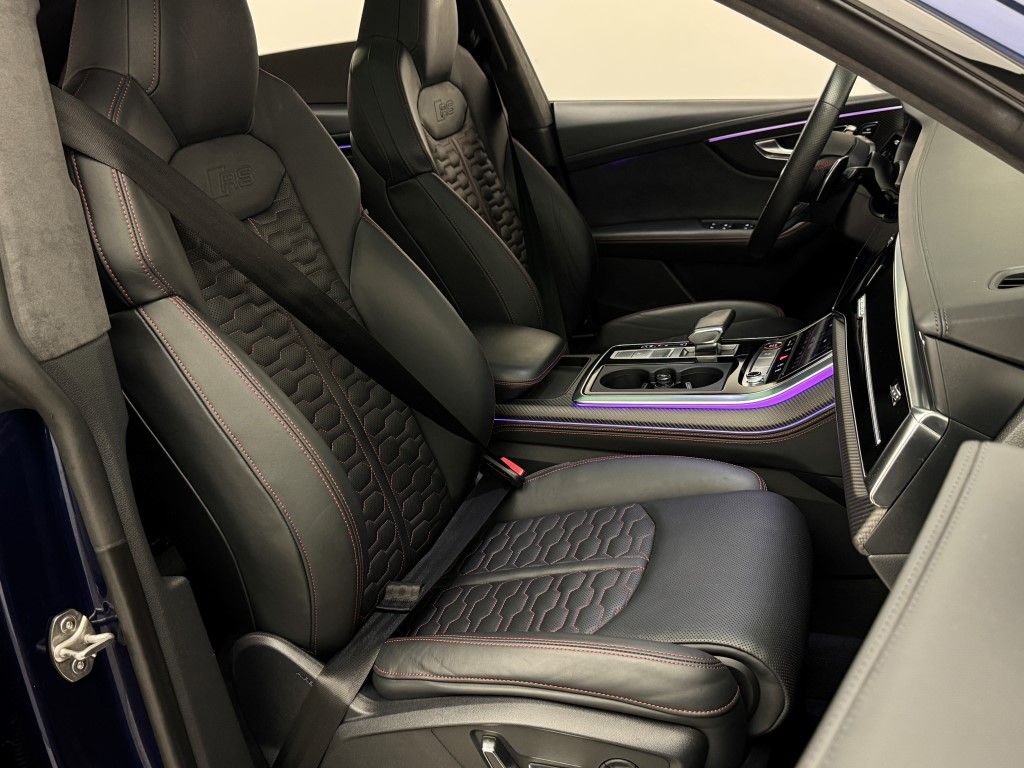 Thumbnail: 2021 Audi RS Q8 - 23
