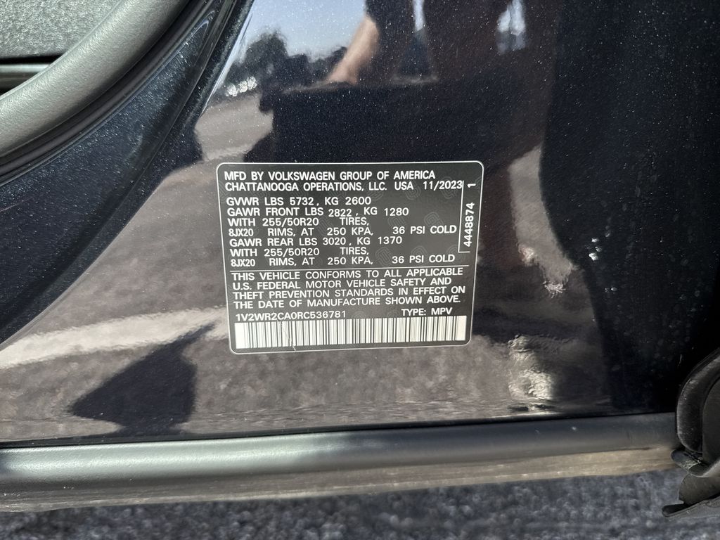 2024 Volkswagen Atlas 2.0T SE w/Technology Black at DeMontrond Auto Country