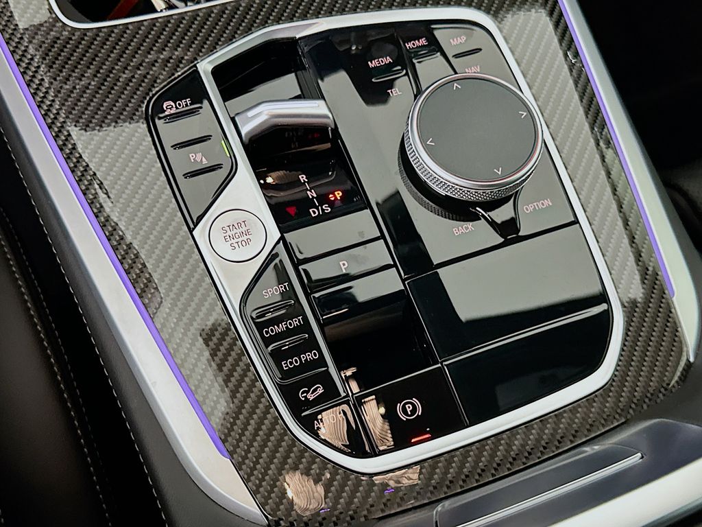 Thumbnail: 2025 BMW X5 - 17