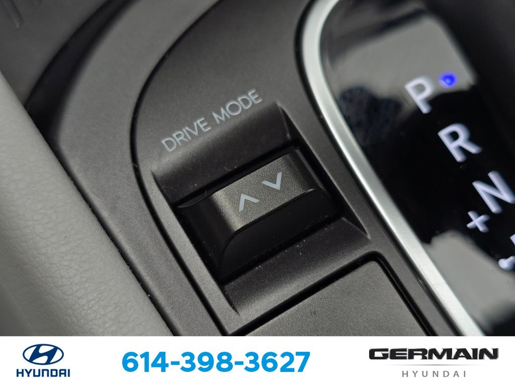 Certified Used 2026 Gray Hyundai SE image 33