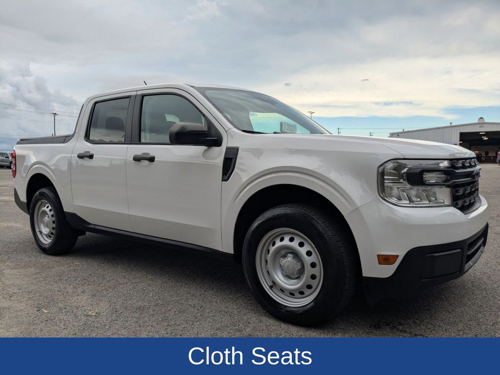 2022 Ford Maverick XL