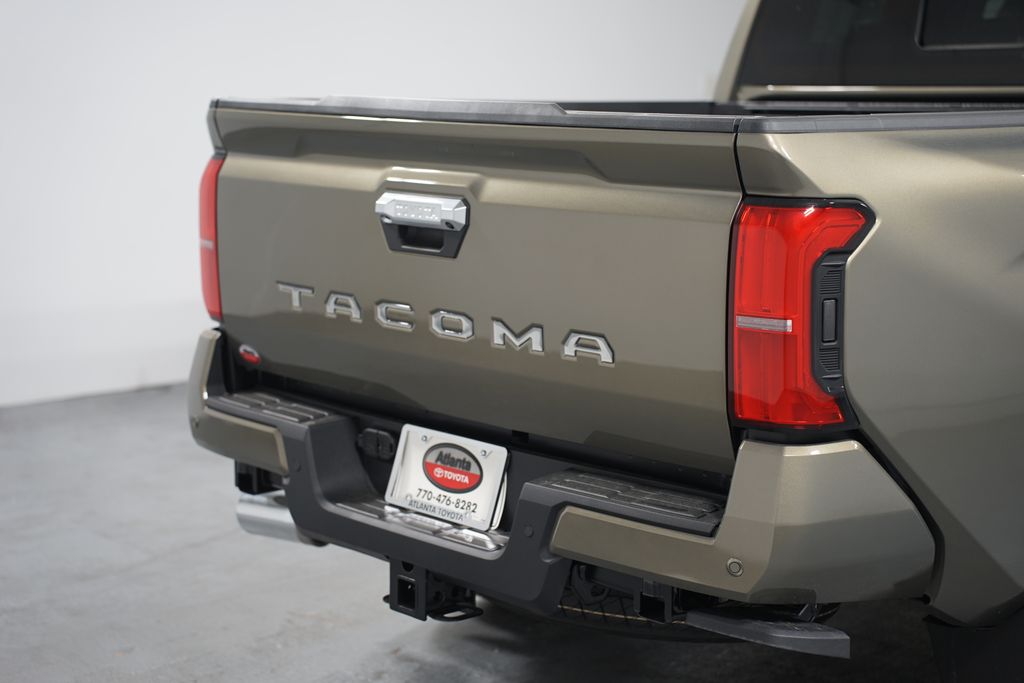 2025 Toyota Tacoma Limited 10