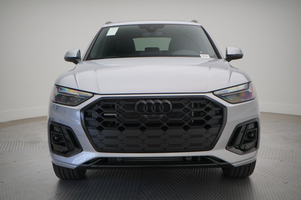 2025 Audi Q5 e  5