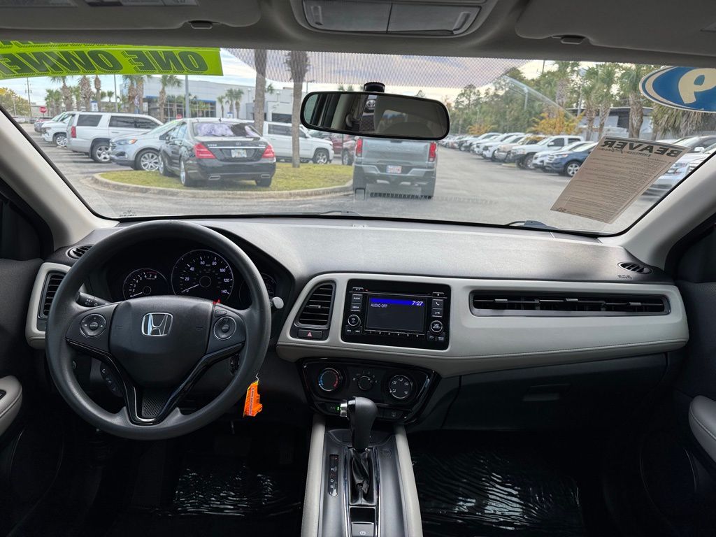 2019 Honda HR-V LX 24