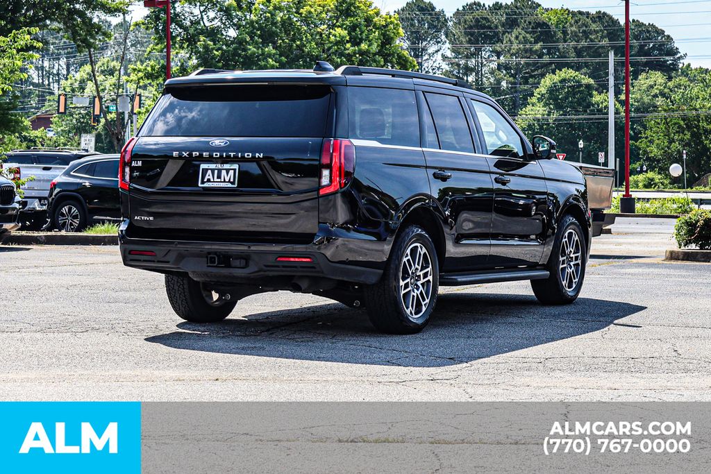 Used 2025 Black Ford Active / MT Certified image 6