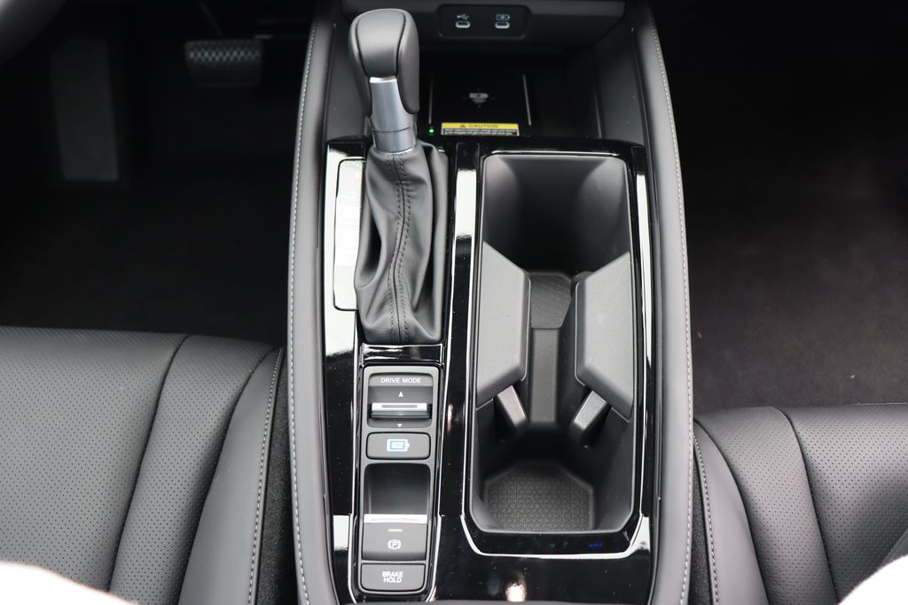 2025 Honda Accord Touring 22