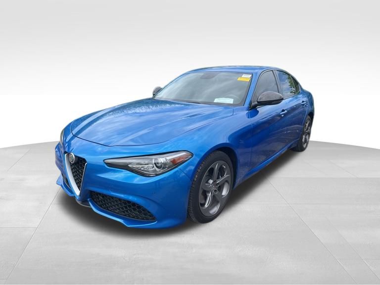 2017 Alfa Romeo Giulia Base -
                Noblesville, IN