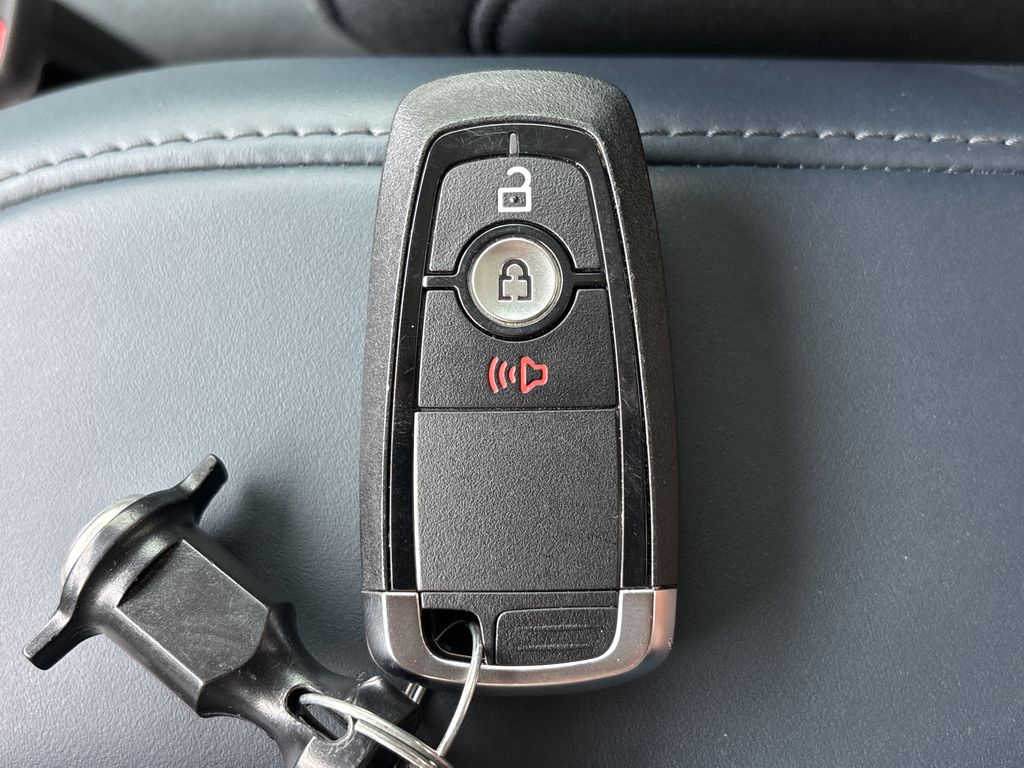 Certified Used 2025 White Ford XLT image 33