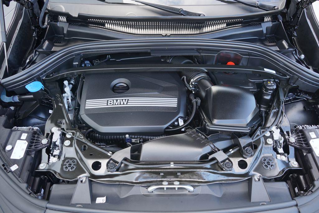 Thumbnail: 2025 BMW X1 - 20