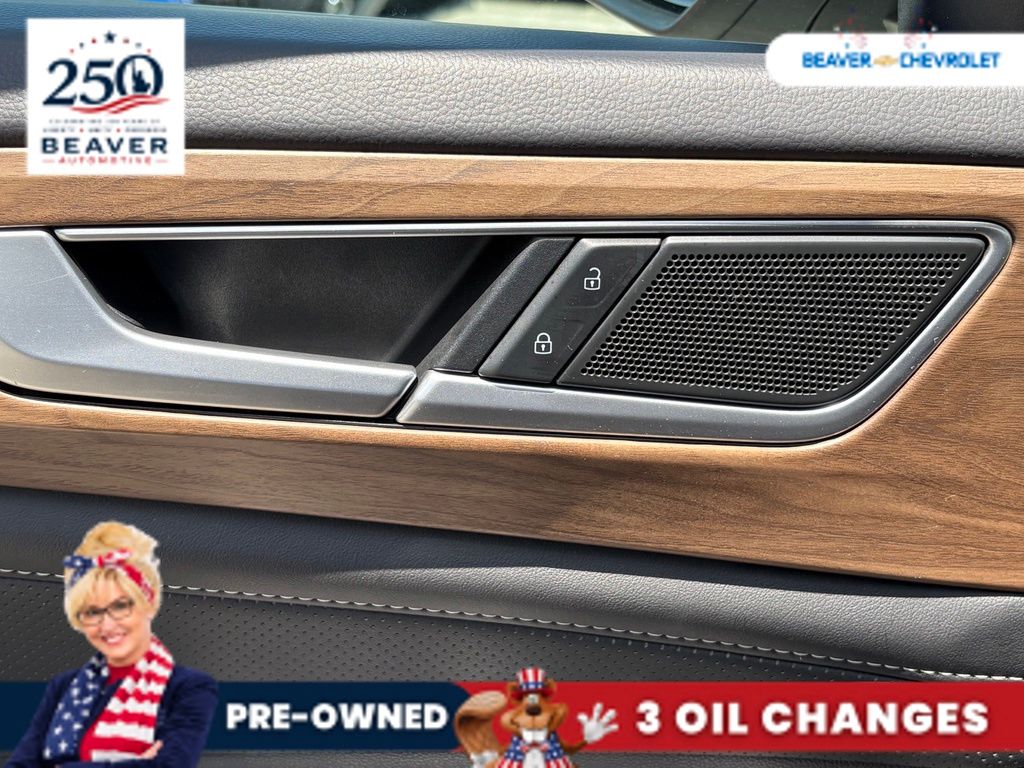 Used 2025 Volkswagen Atlas SUV