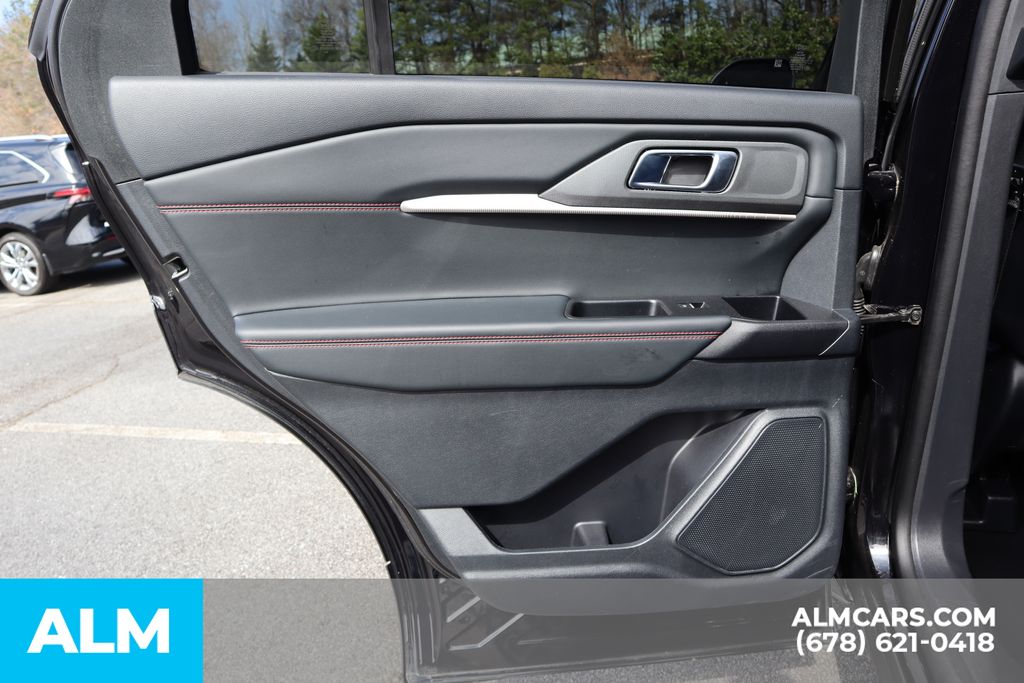 Used 2025 Black Ford ST-Line image 21