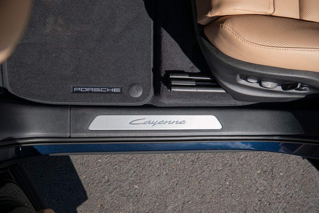 New 2026 Blue Porsche  image 7